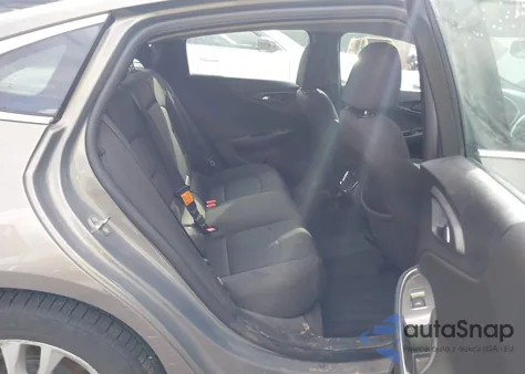 2018 Chevrolet Malibu Lt z USA, uszkodzony, nr VIN 1G1ZD5ST0JF214879